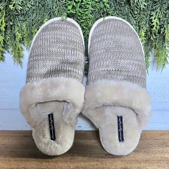 Size 9 American Eagle Knit Faux Fur Lined Slippers - Picture 1 of 6